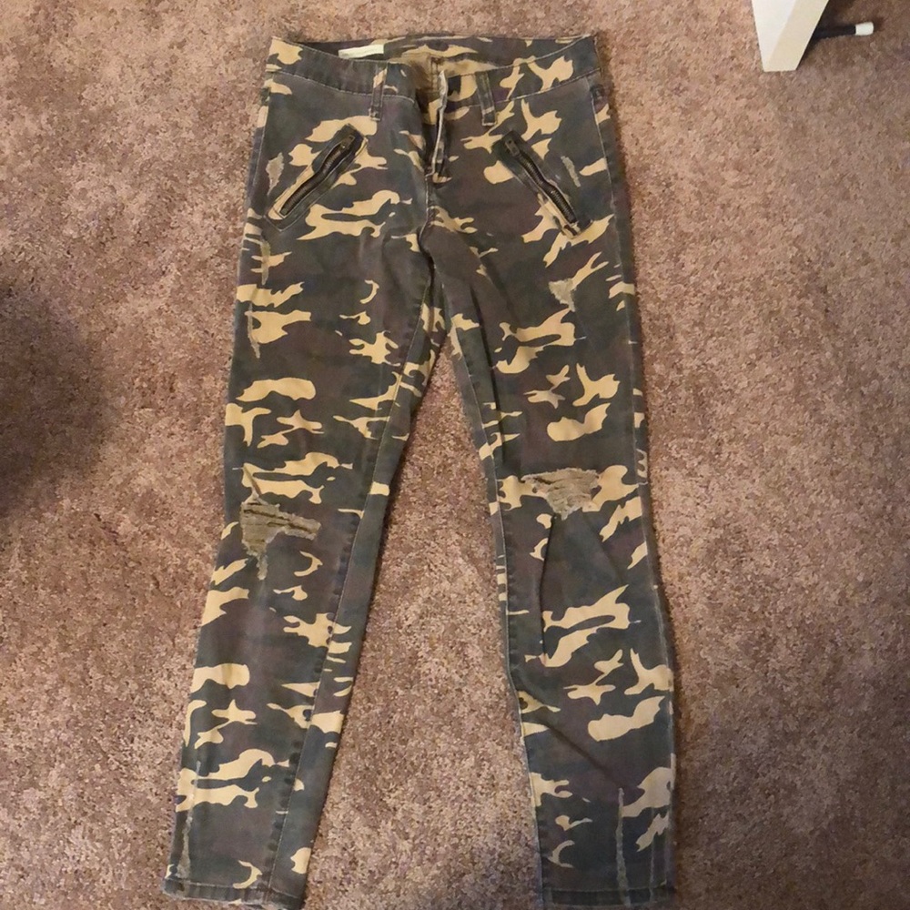 Camo Jeans